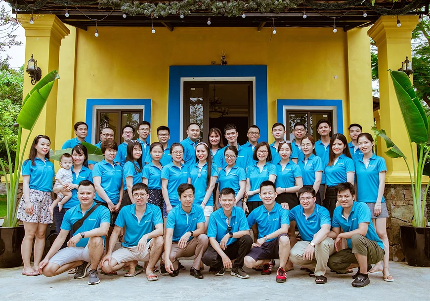 Hướng đến hỗ trợ các doanh nghiệp dễ dàng tiếp cận và 
ứng dụng sản phẩm công nghệ điện toán đám mây một 
cách đơn giản với mức phí tối ưu nhất.